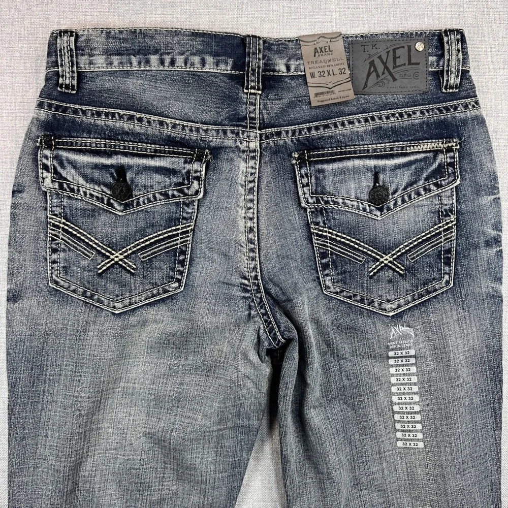 T.K. Axel Treadwell Relaxed Straight Jeans Men 32x32 Blue Denim Normcore NEW‎